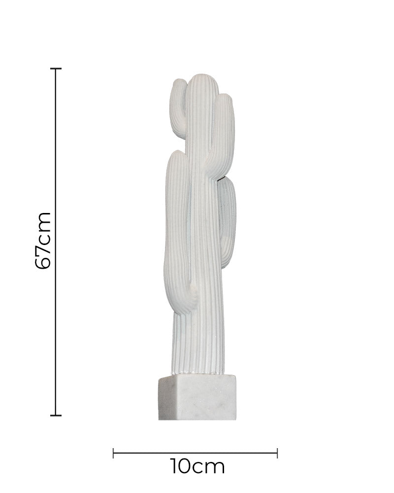 تمثال الصبار الأبيض الكبير